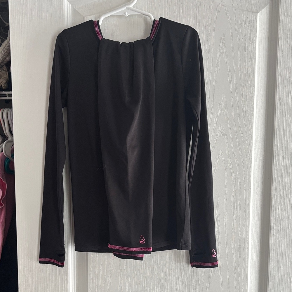 Cuddl Duds Black Long Sleeve Tee with Pink Accents